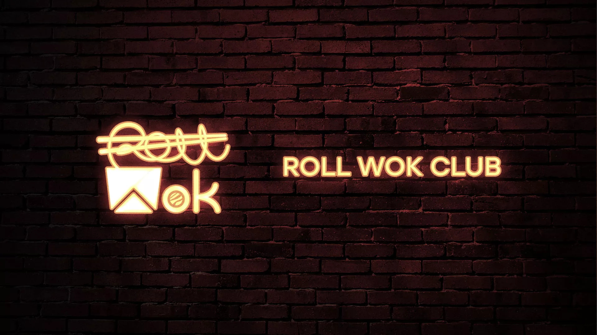 Разработка логотипа суши-бара «Roll Wok Club» в Первомайске
