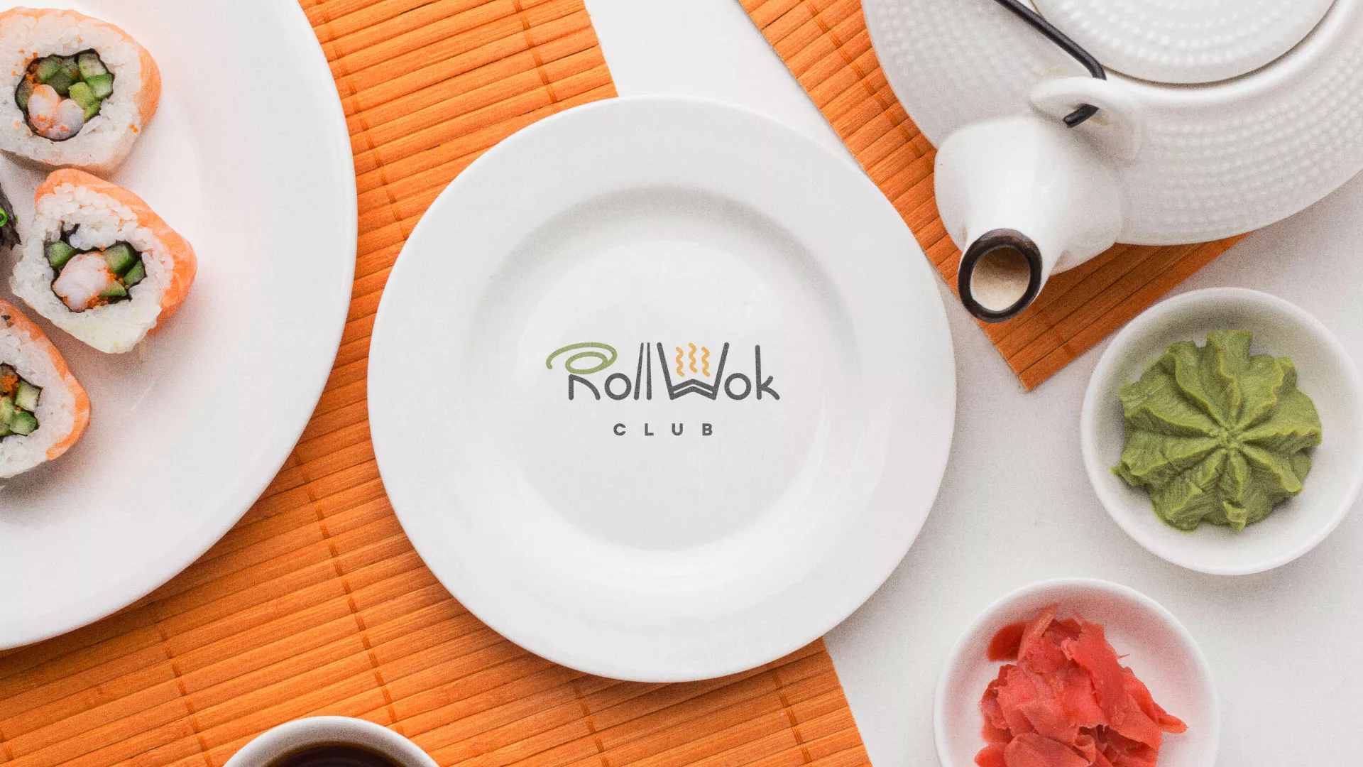 Разработка логотипа и фирменного стиля в Первомайске для суши-бара «Roll Wok Club» Разработка логотипа и фирменного стиля в Первомайске для суши-бара «Roll Wok Club»